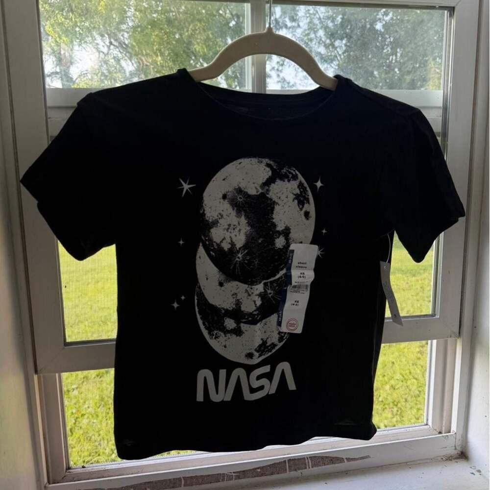 Wonder Nation NASA Graphic T-Shirt Kids XS